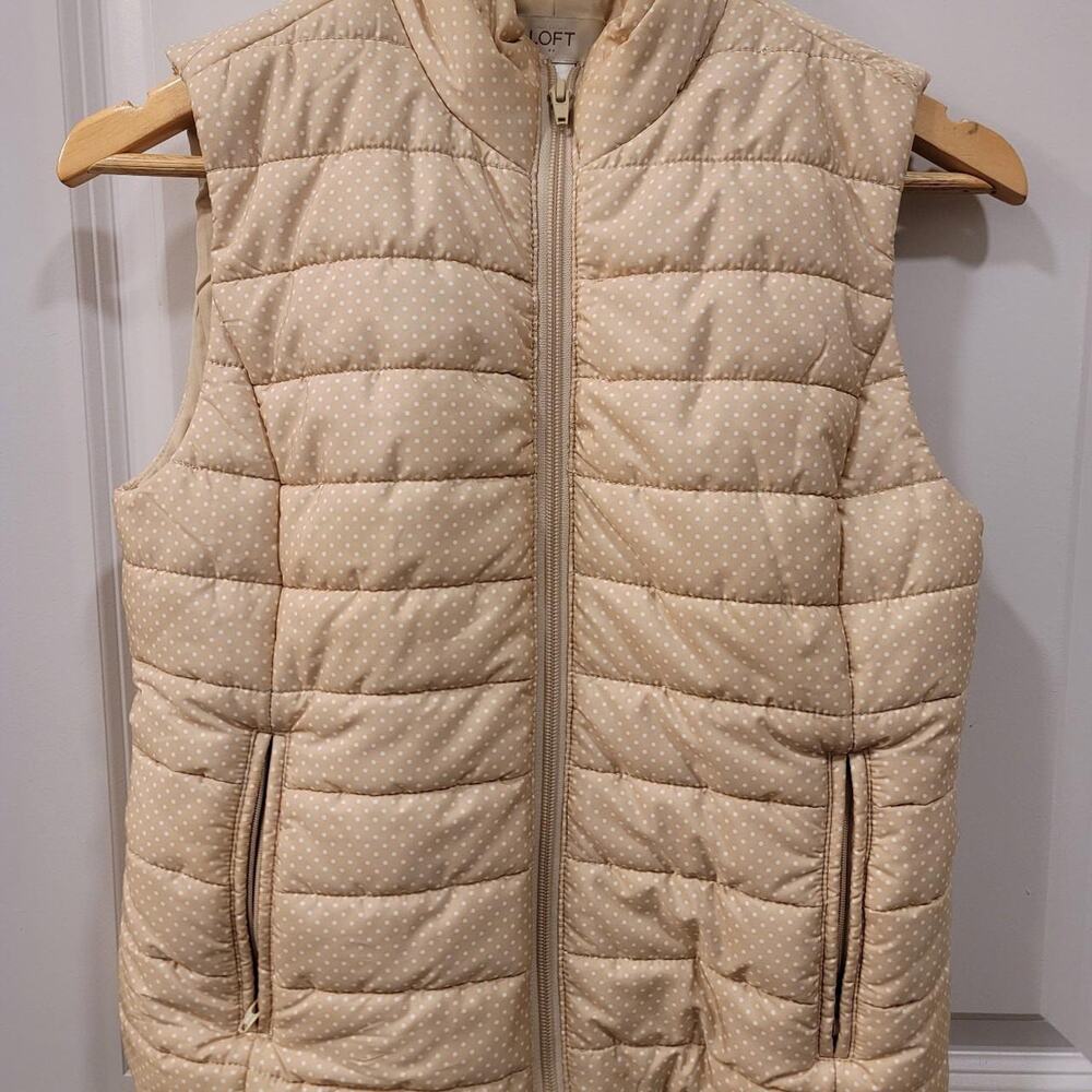 Loft polka dot zip front vest